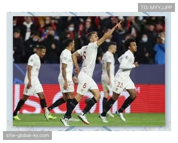 欧冠八队同积13分创历史 末轮生死战凸显赛事残酷性 欧冠八队同积13分创历史 末轮生死战凸显赛事残酷性