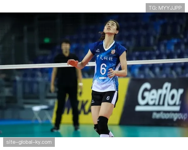 上海中锋王哲林腰部出现不适 训练中脚部受伤需休养